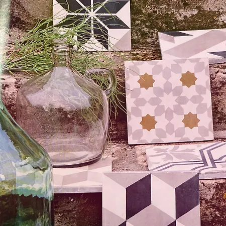 Emma Quartier Historique A 400m De La Apartman Saint-Raphaël