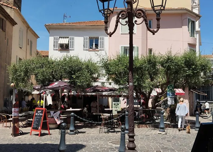 Emma Quartier Historique A 400m De La * Saint-Raphael (Var)